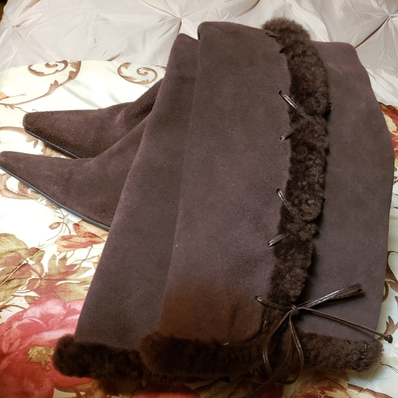 Ralph Lauren Fur detail boots - Picture 2 of 4